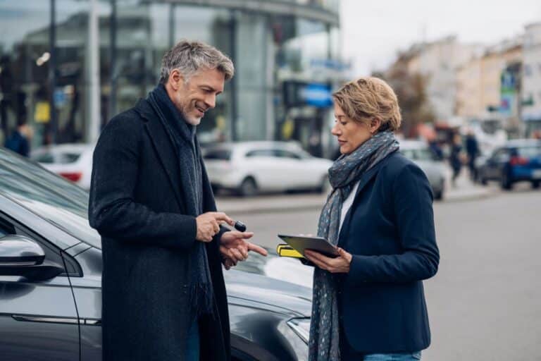 comparaison mandataire concessionnaire voiture