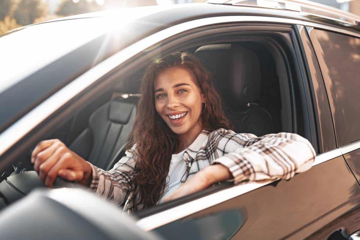 Pourquoi et comment louer sereinement une voiture pour vos déplacements